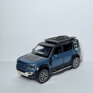 1:32 Defender Blue